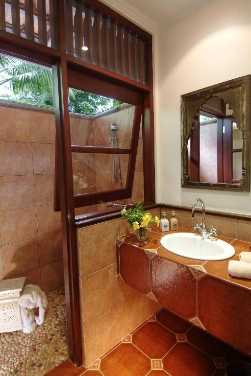 Tempat Senang Spa Resort & Restaurant Sekupang Quarto foto